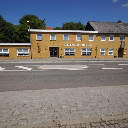 Egtved Hotel 2*