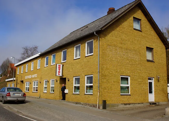 Egtved Hotel 2*
